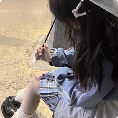 厨窗外的天空